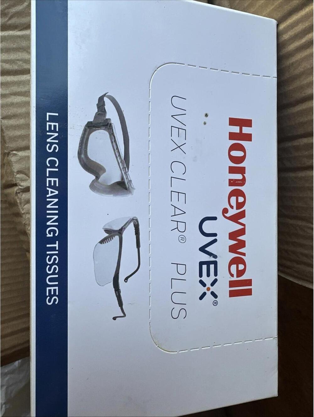 4 Box Lot UVEX by Honeywell Clear Plus Lens Tissue - S474. 4 Boxes/ 500 Each